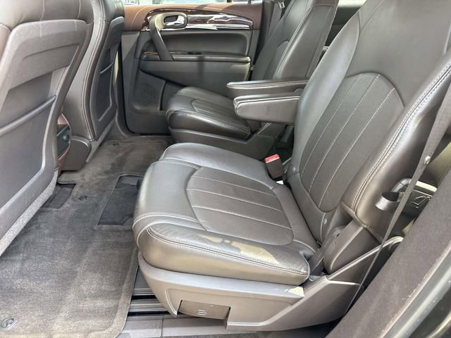 Used 2013 Buick Enclave Leather FWD image 16