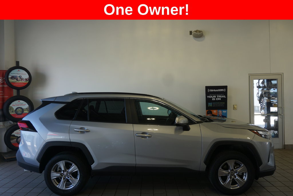 Certified 2025 Toyota RAV4 XLE AWD/4WD image 2