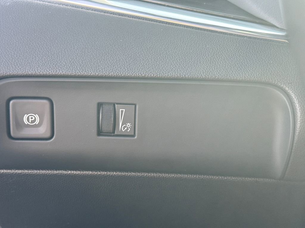 Certified 2024 Buick Enclave Essence w/ Experience Buick Package AWD/4WD image 20