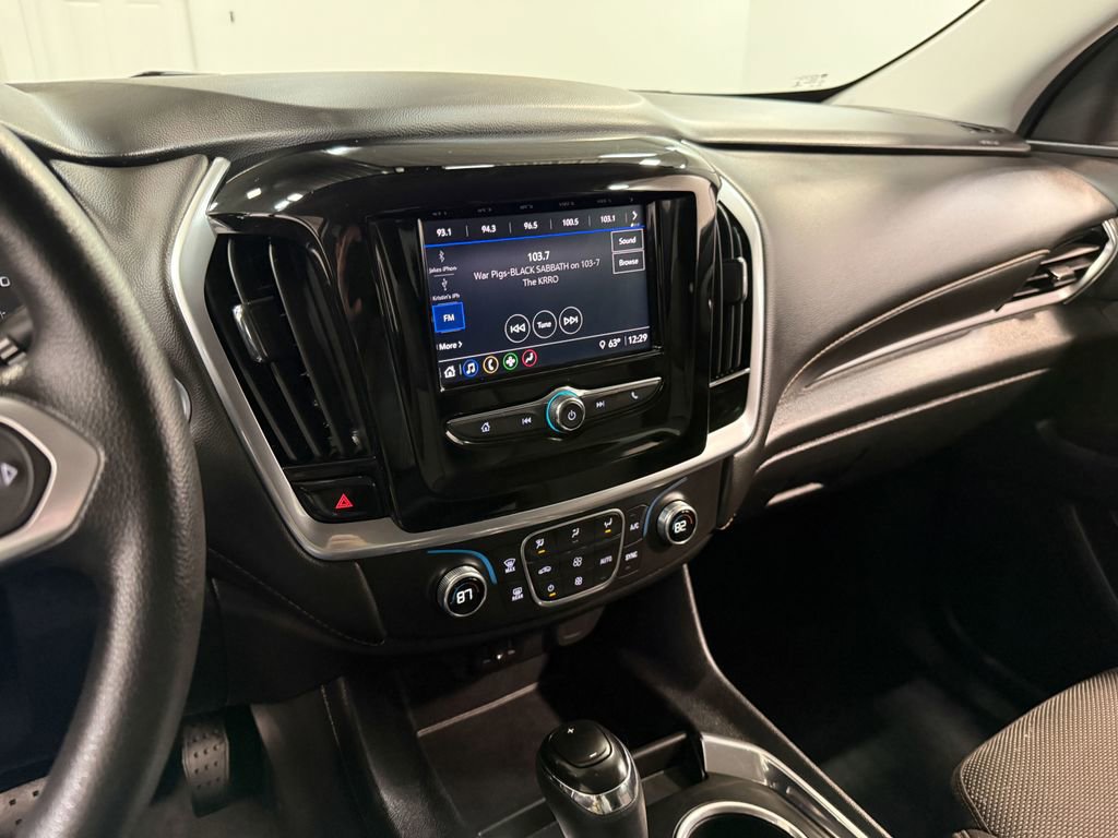 Used 2020 Chevrolet Traverse LS image 79