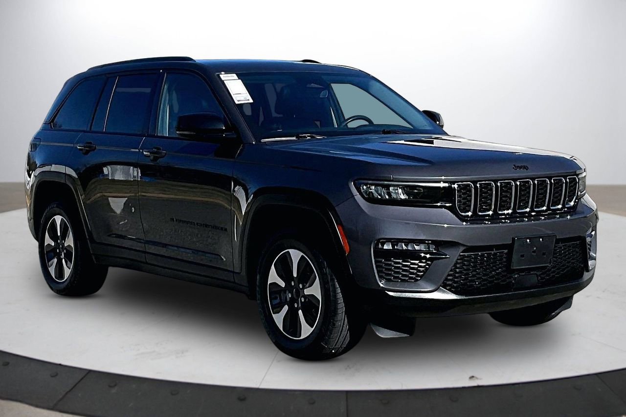 Certified 2023 Jeep Grand Cherokee 4WD 4xe image 2
