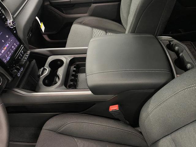 New 2026 RAM 1500 4x4 Crew Cab image 21