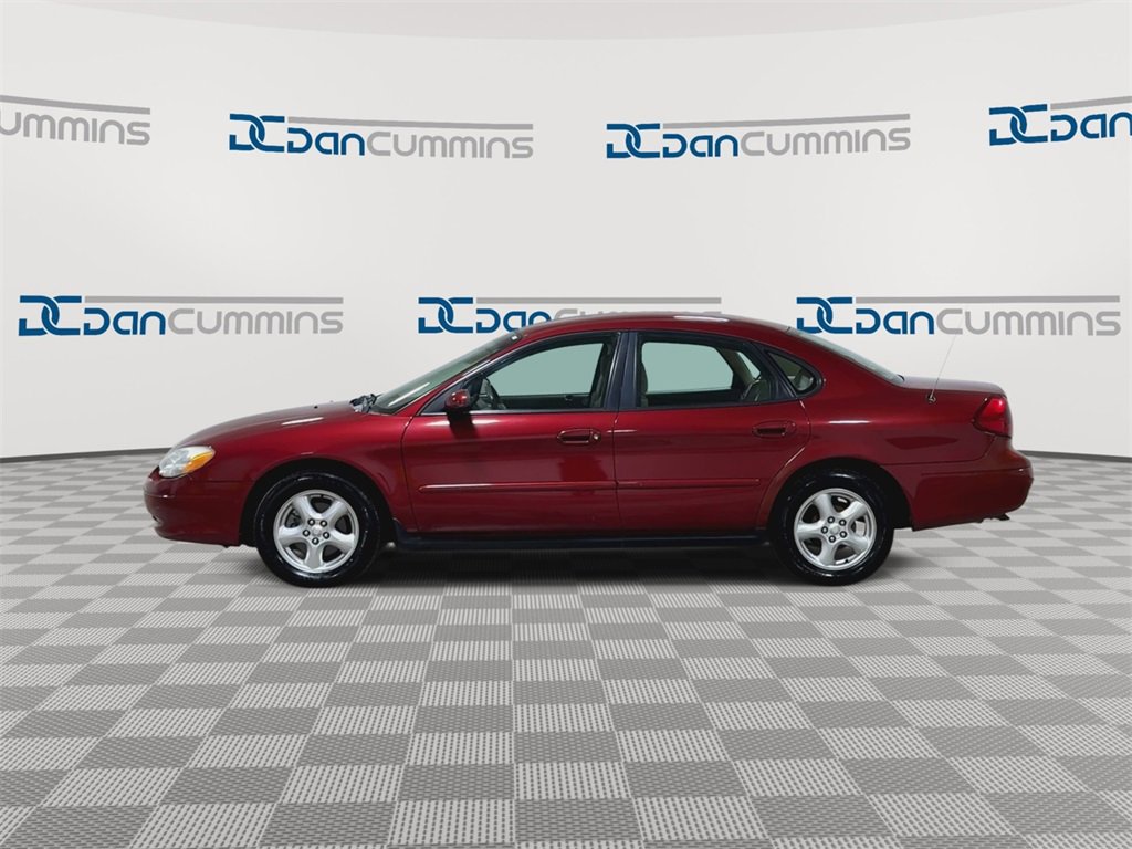 Used 2002 Ford Taurus SE image 5