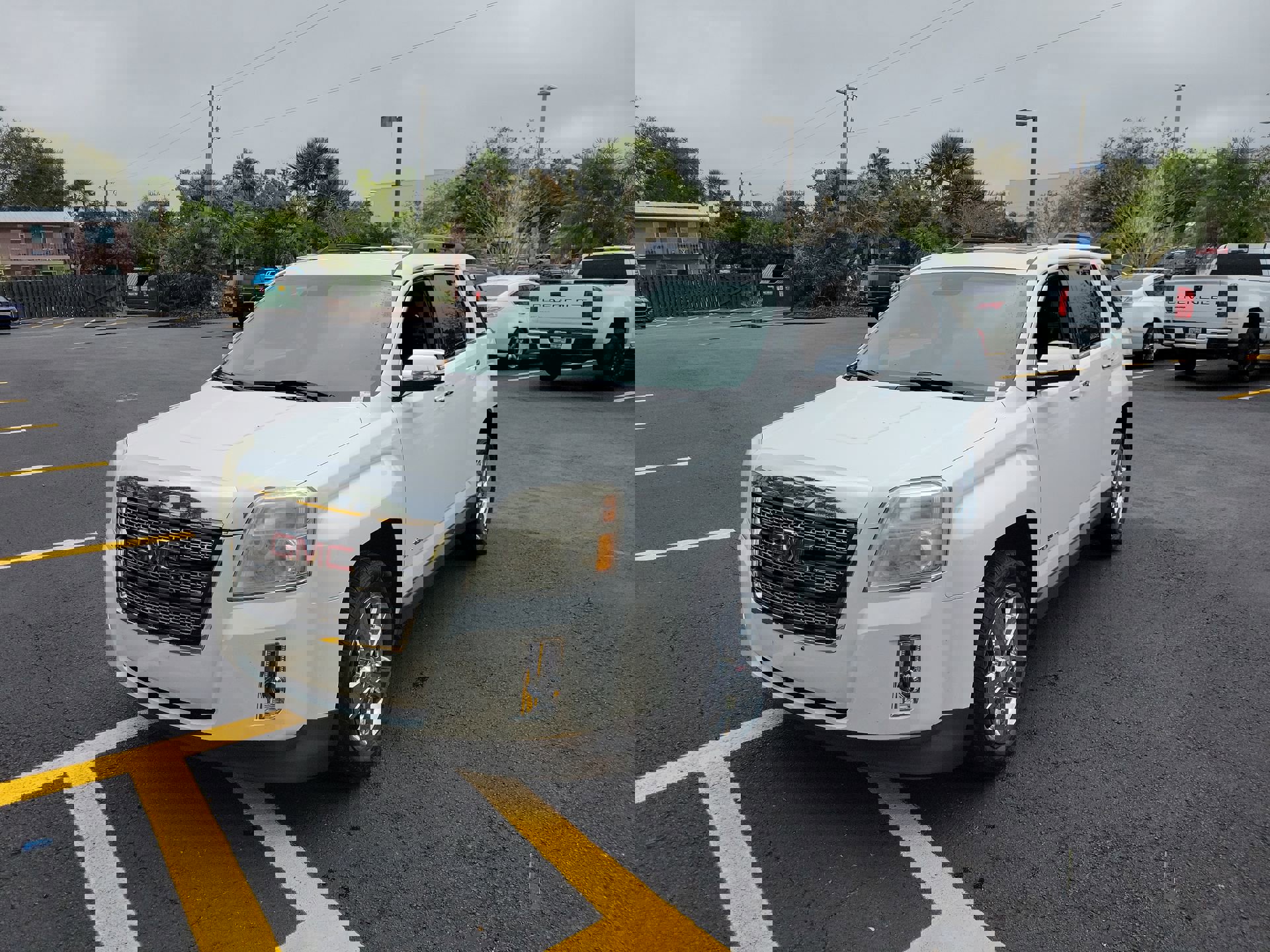 Used 2015 GMC Terrain SLT w/ Chrome Edition image 10