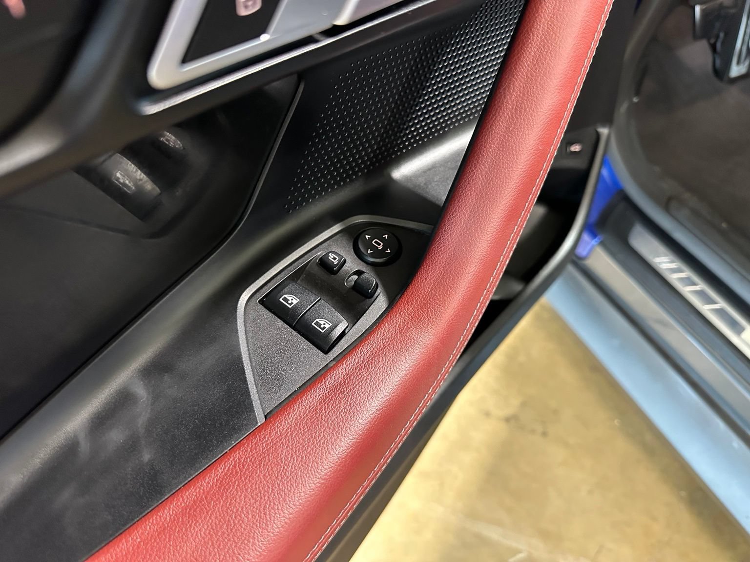 Used 2022 BMW 230i Coupe w/ Premium Package RWD image 12