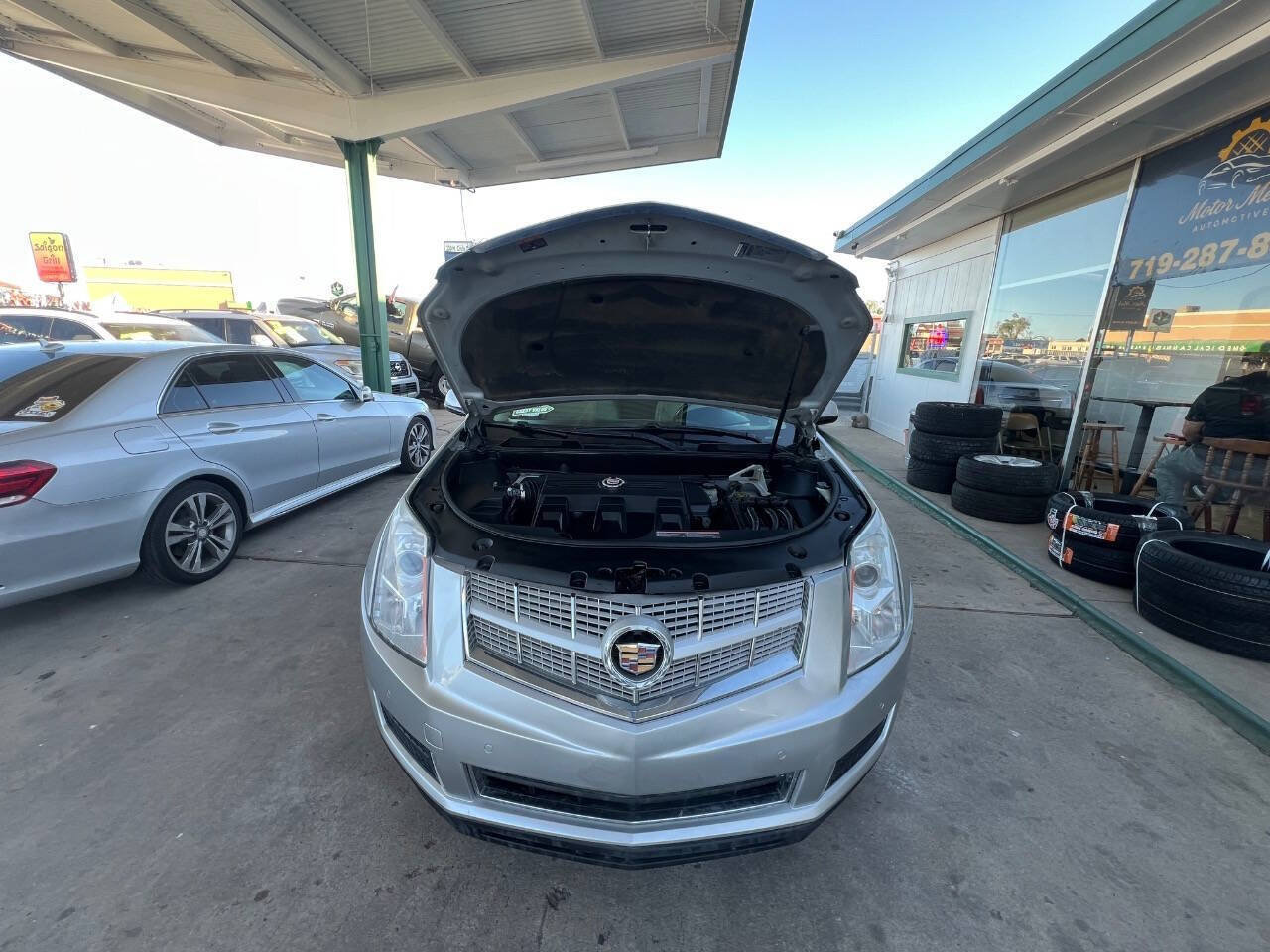 Used 2012 Cadillac SRX Luxury AWD/4WD image 21