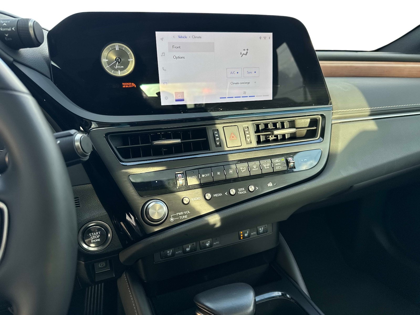 Used 2025 Lexus ES 350 w/ Premium Package FWD image 24