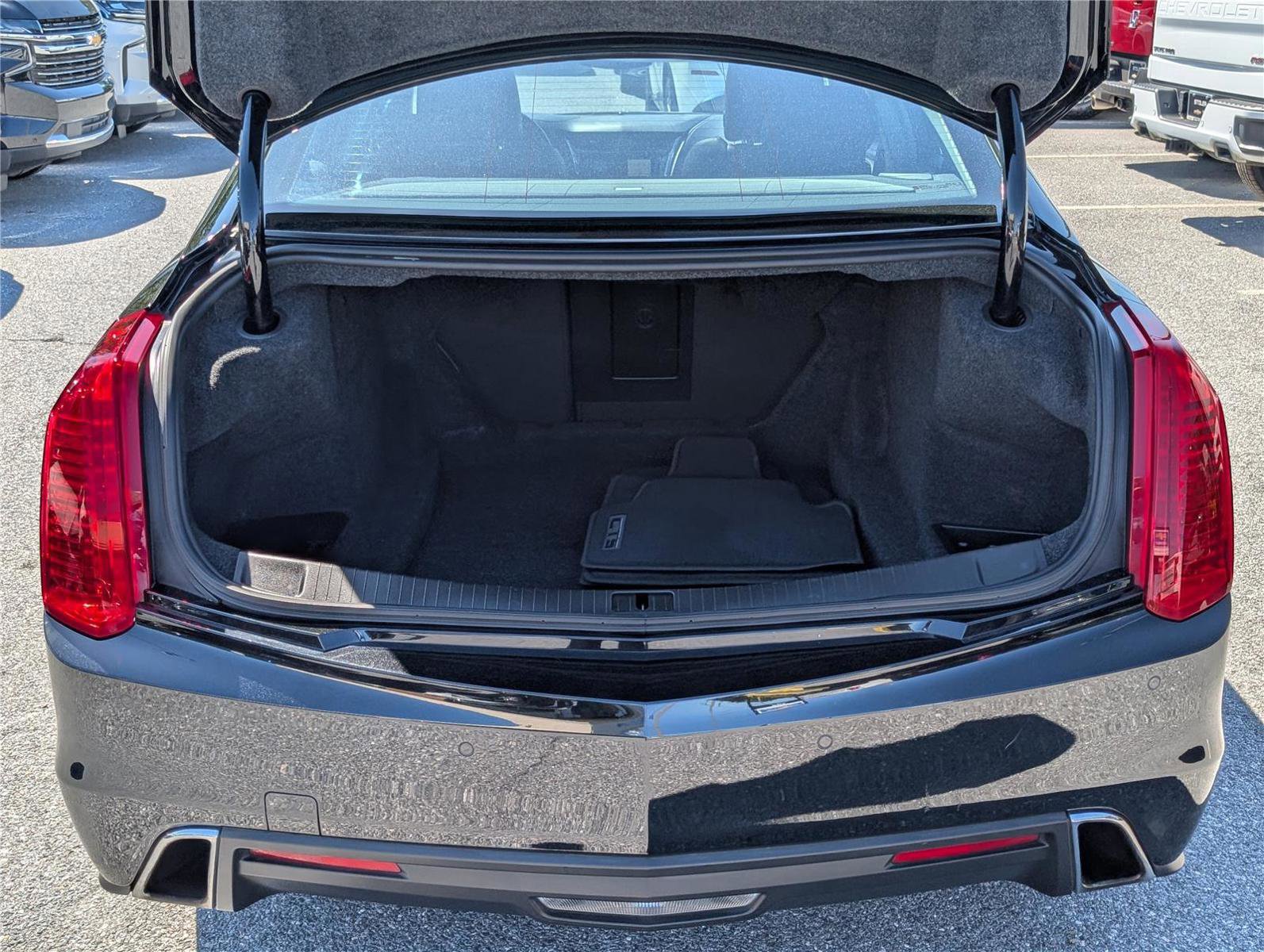 Used 2019 Cadillac CTS Luxury RWD image 13