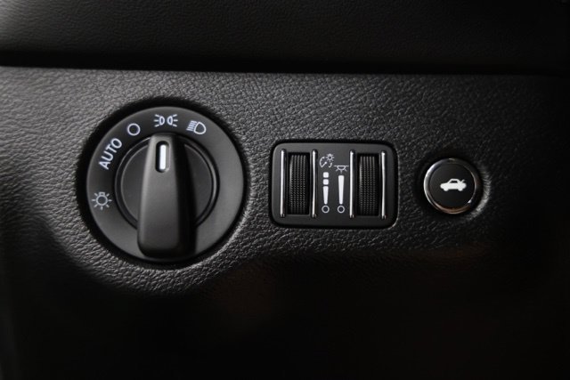 Used 2023 Dodge Challenger R/T Scat Pack RWD image 29