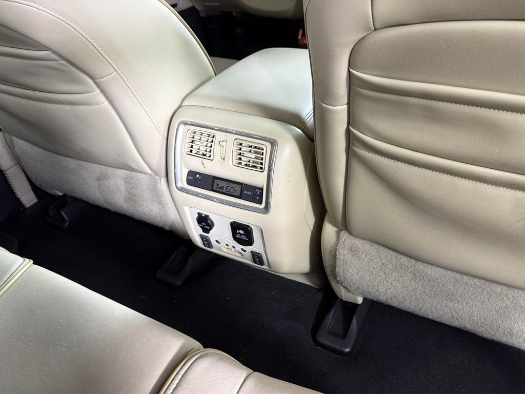 Used 2015 INFINITI QX60 FWD w/ Deluxe Touring Package image 37