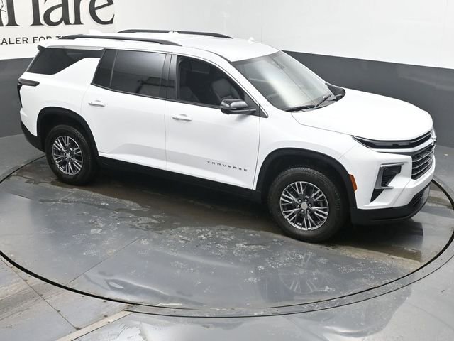 New 2026 Chevrolet Traverse LT w/ Driver Confidence Package image 17