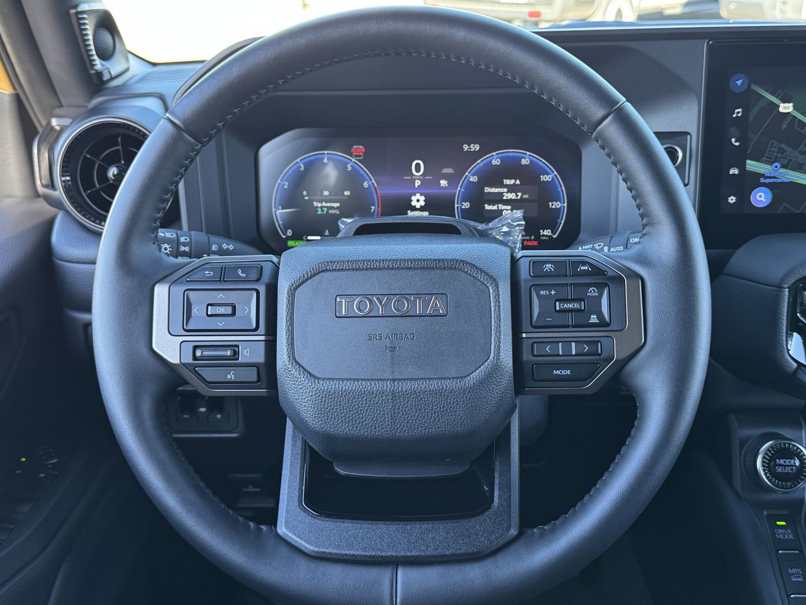 Used 2025 Toyota Land Cruiser image 14