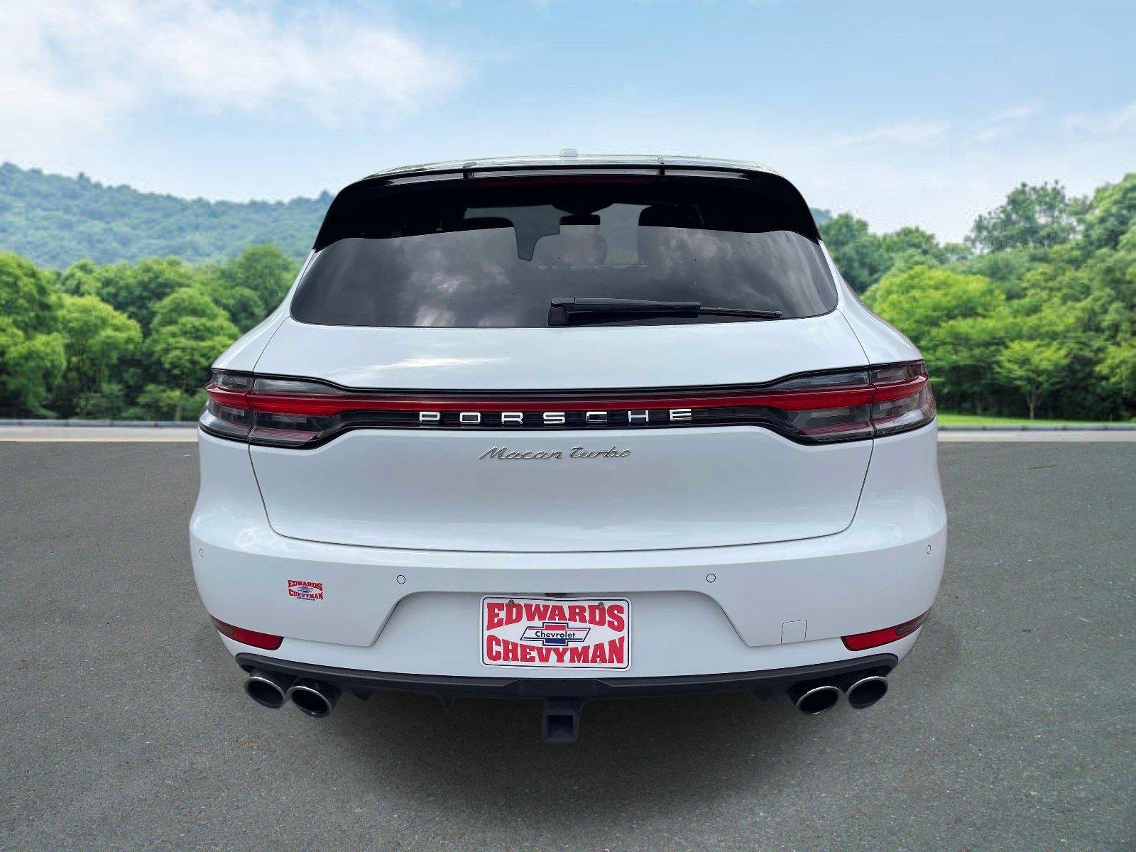 Used 2021 Porsche Macan Turbo AWD/4WD image 22