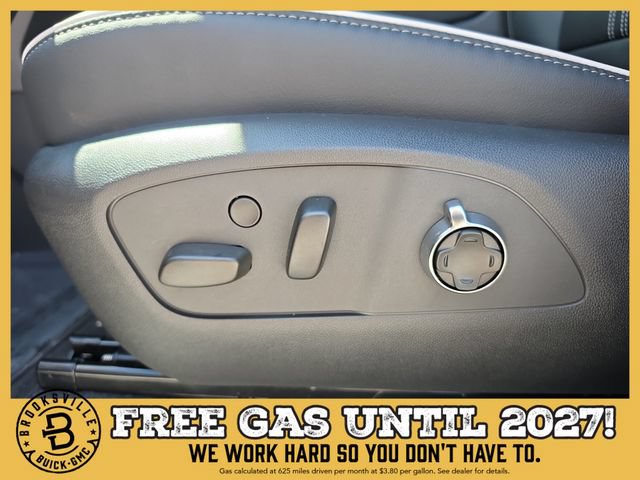 New 2027 Buick Enclave Avenir w/ LPO, Floor Liner Package FWD image 19