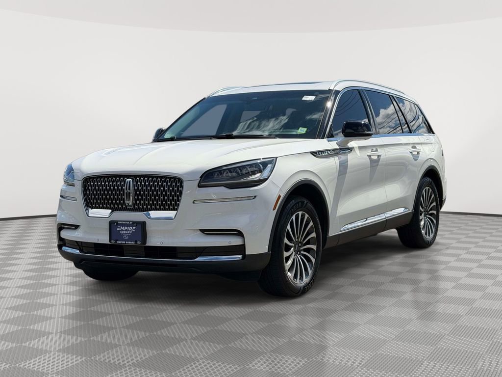 Used 2022 Lincoln Aviator Reserve w/ Elements Package Plus AWD/4WD image 3