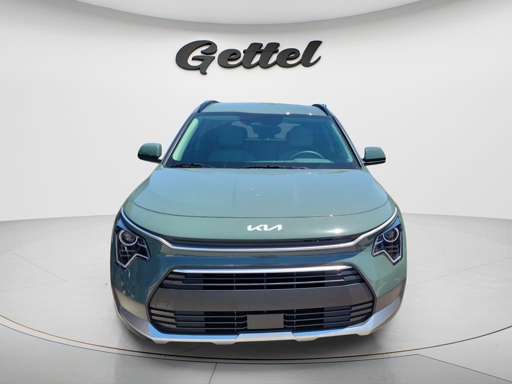 Used 2025 Kia Niro EX FWD image 11