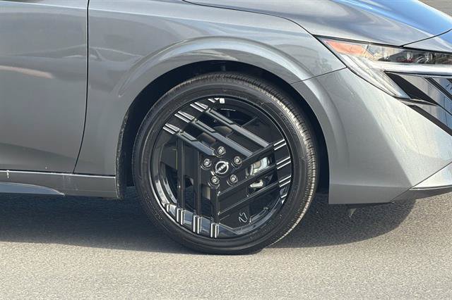 New 2027 Nissan Sentra SR w/ SR All Weather Package FWD image 31