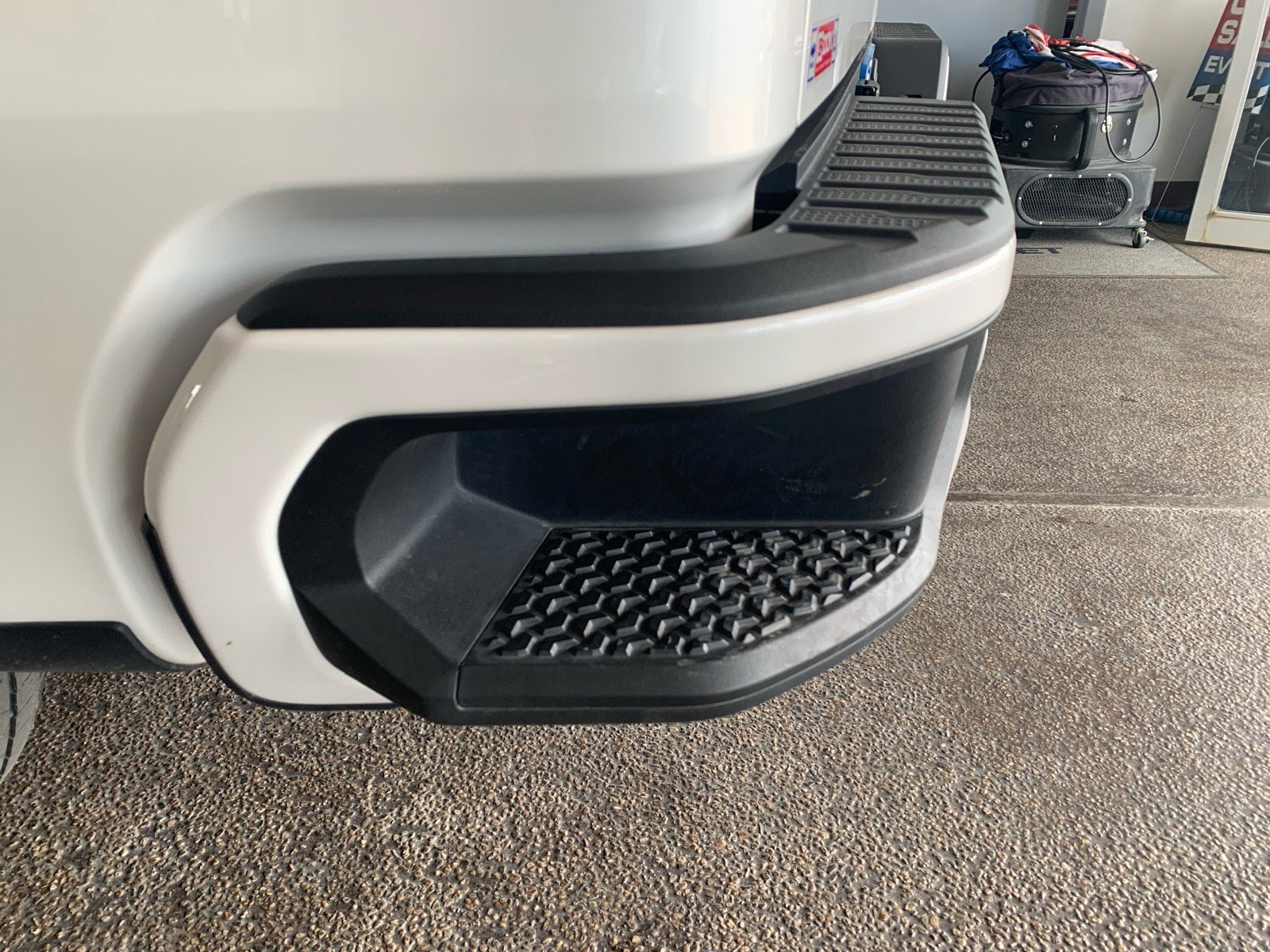 Used 2024 Chevrolet Silverado 1500 High Country image 11