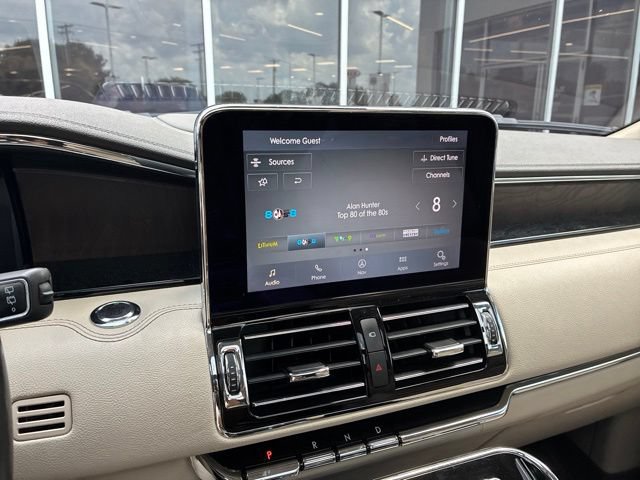 Used 2020 Lincoln Navigator Reserve w/ Luxury Package AWD/4WD image 23