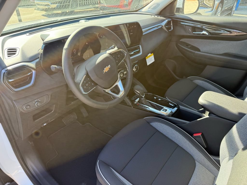 New 2026 Chevrolet TrailBlazer LT w/ Convenience Package FWD image 13