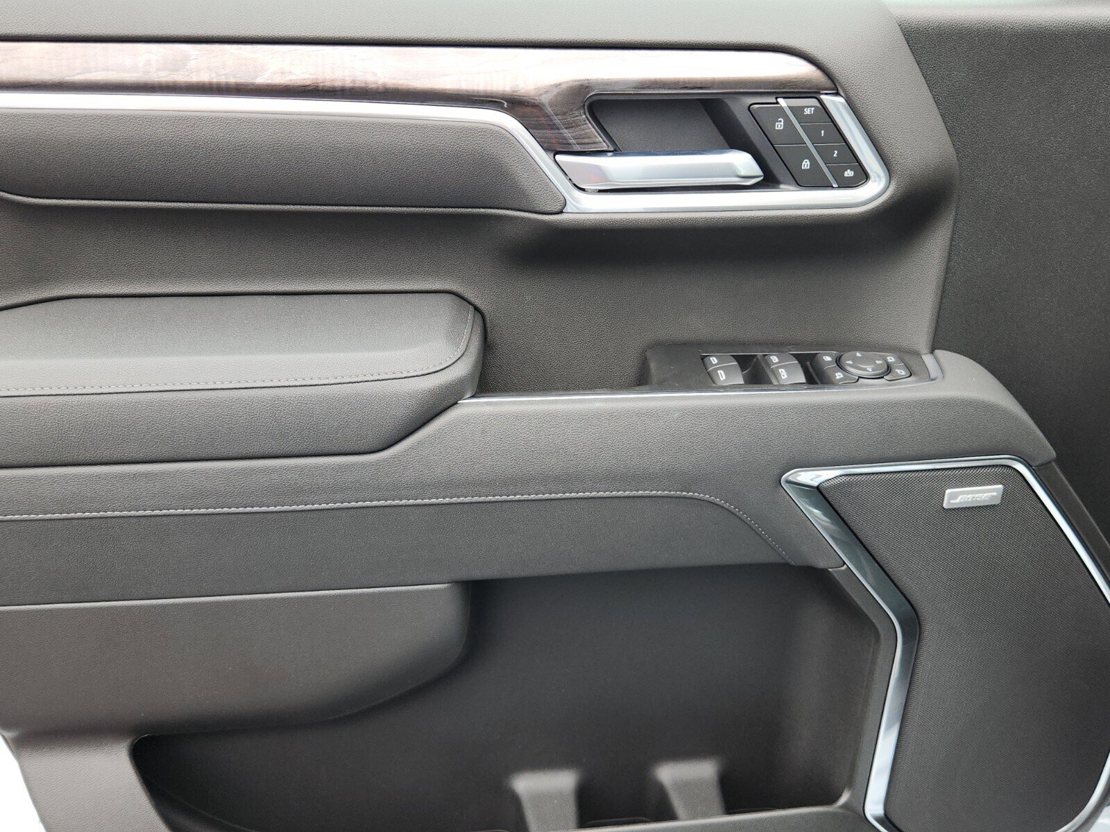 New 2026 Chevrolet Silverado 1500 LTZ w/ Z71 Off-Road Package image 12