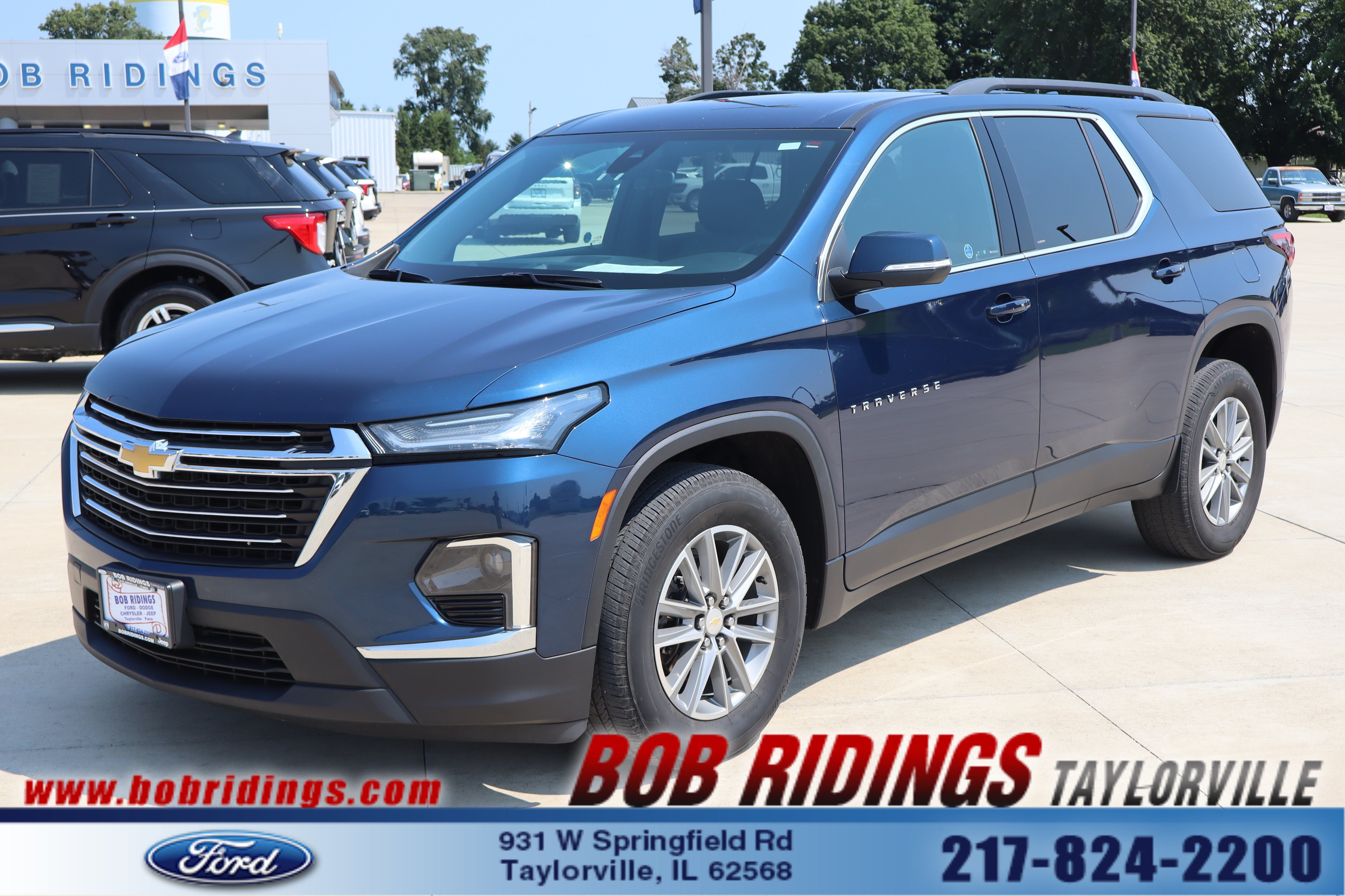 Used 2023 Chevrolet Traverse LT w/ LPO, Floor Liner Package