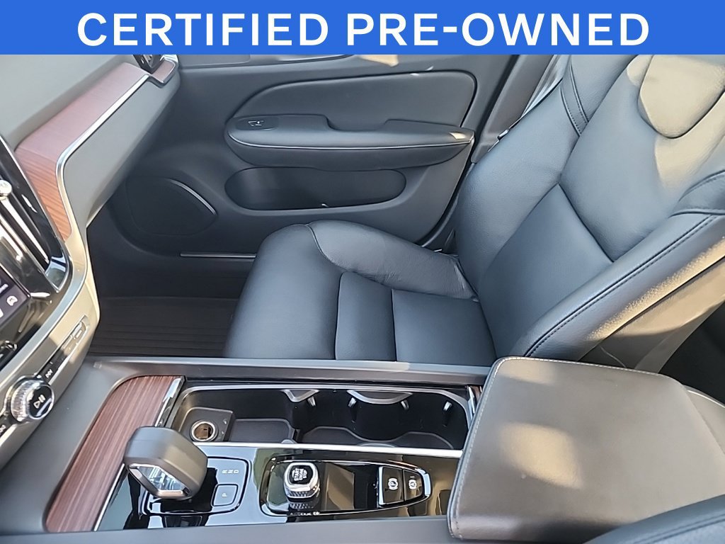 Used 2024 Volvo S60 B5 Plus AWD/4WD image 12