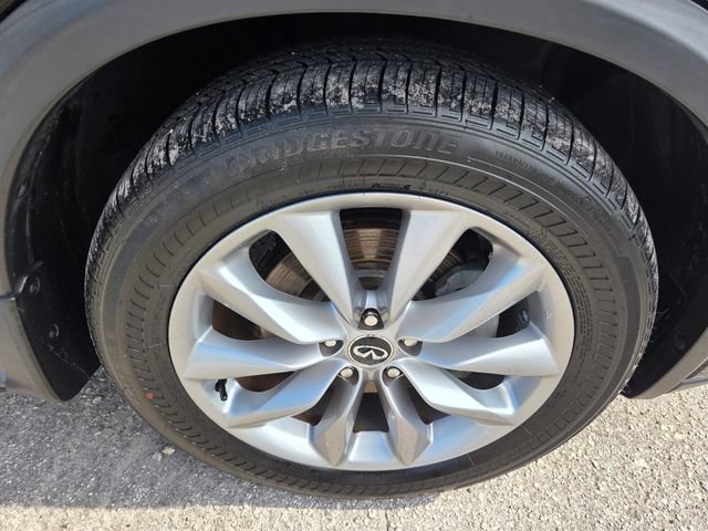 Used 2021 INFINITI QX50 Essential FWD image 9