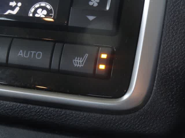 Used 2023 Subaru Ascent Limited AWD/4WD image 15
