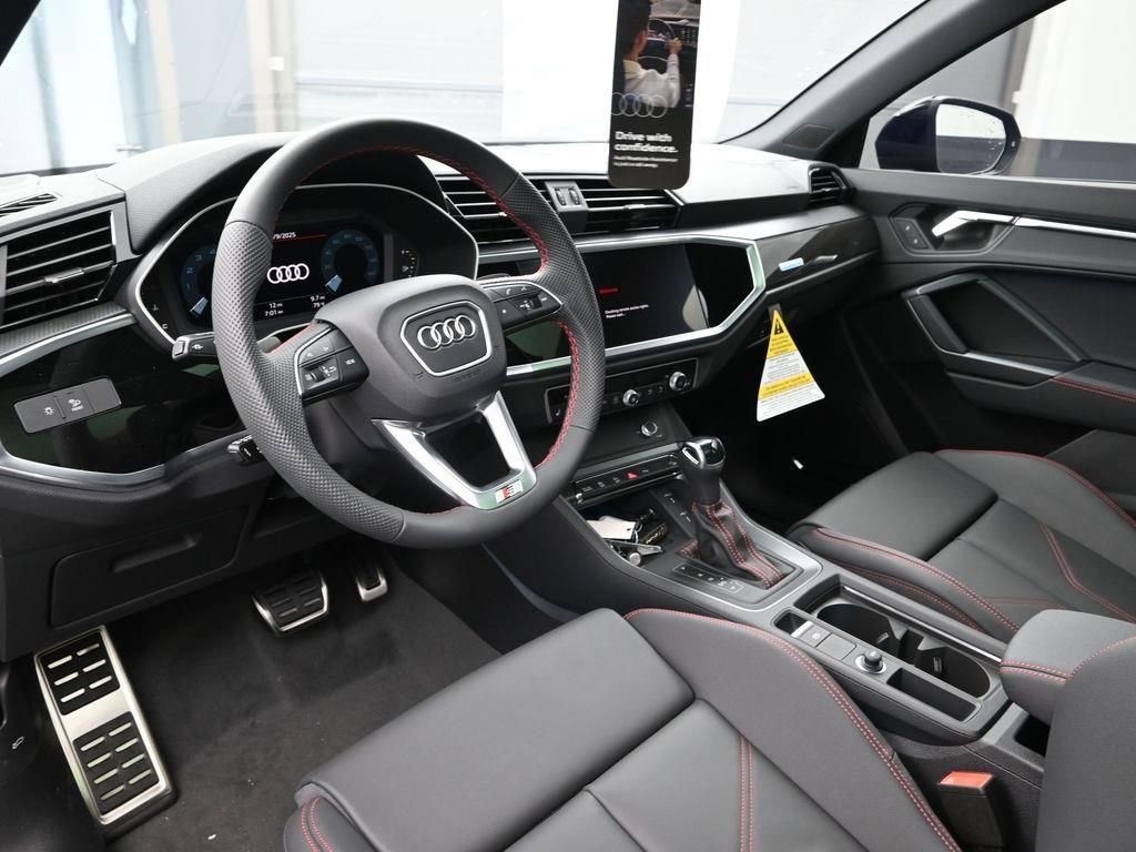 New 2025 Audi Q3 2.0T Premium Plus image 8