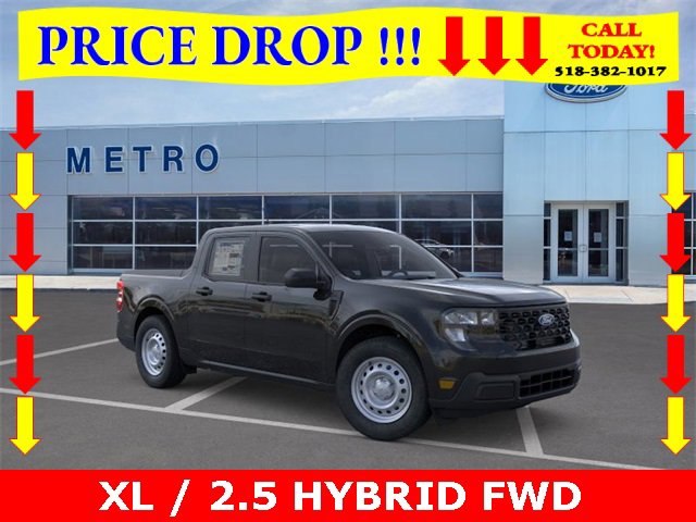 New 2025 Ford Maverick XL