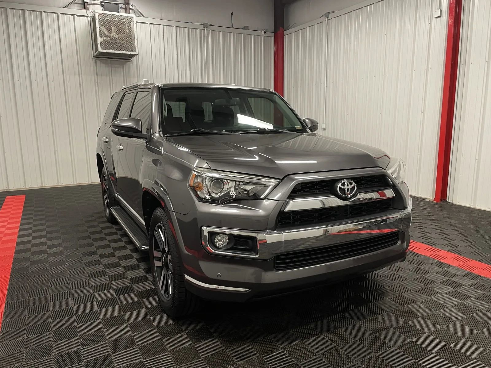 Used 2019 Toyota 4Runner Limited image 6