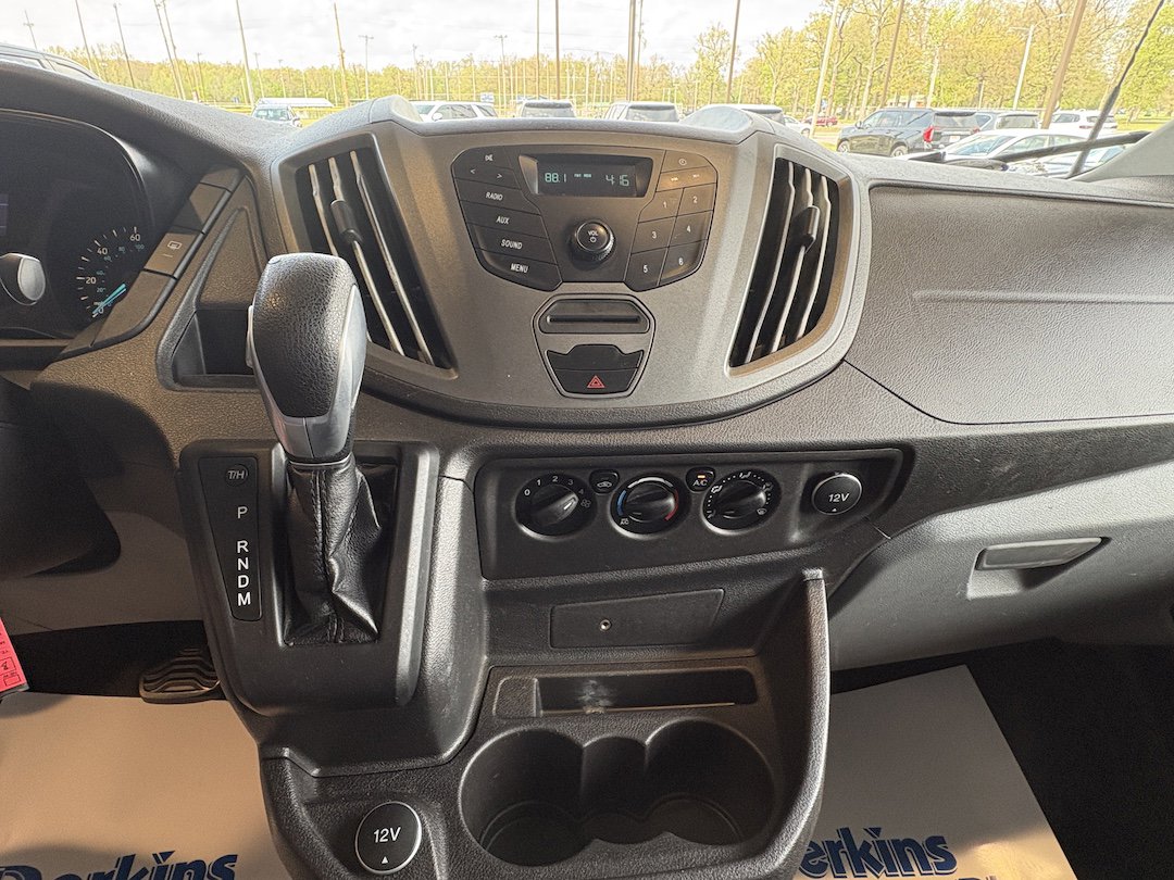 Used 2017 Ford Transit 350 XL image 15