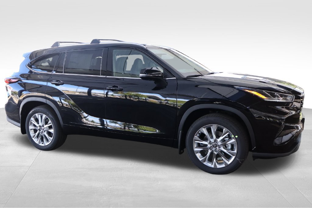 New 2026 Toyota Highlander Limited AWD/4WD image 19