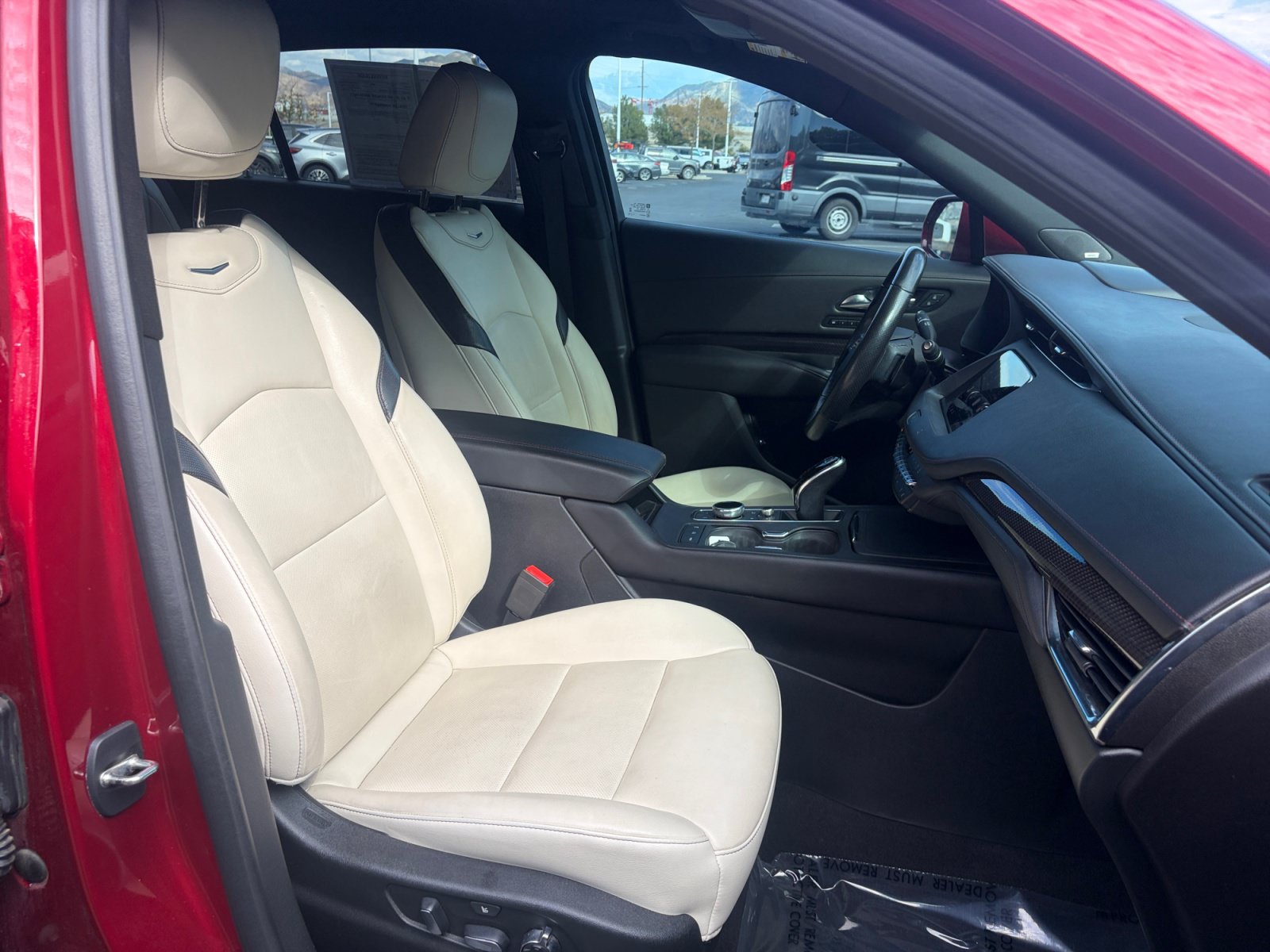 Used 2020 Cadillac XT4 Sport AWD/4WD image 30
