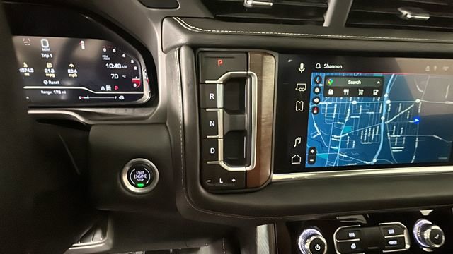 Used 2024 GMC Yukon XL Denali Ultimate w/ LPO, Floor Liner Package AWD/4WD image 21