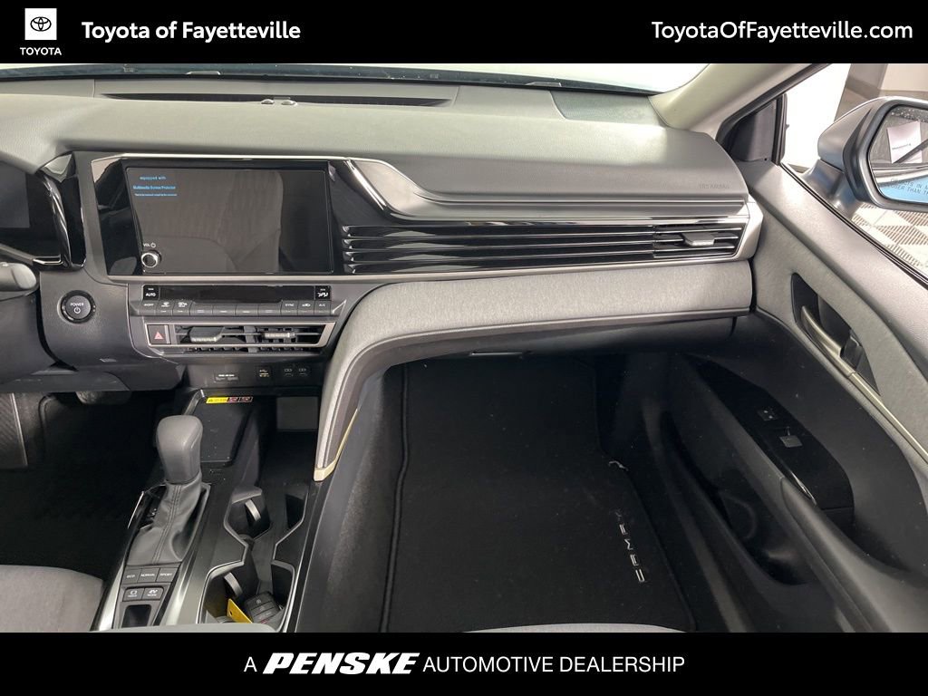 Used 2026 Toyota Camry LE w/ Convenience Package FWD image 18