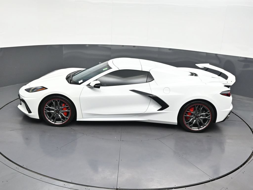 Used 2024 Chevrolet Corvette Stingray Convertible w/ 1LT RWD image 16