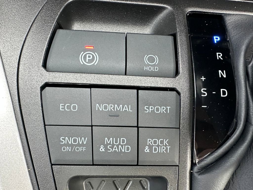 New 2025 Toyota RAV4 XLE image 18