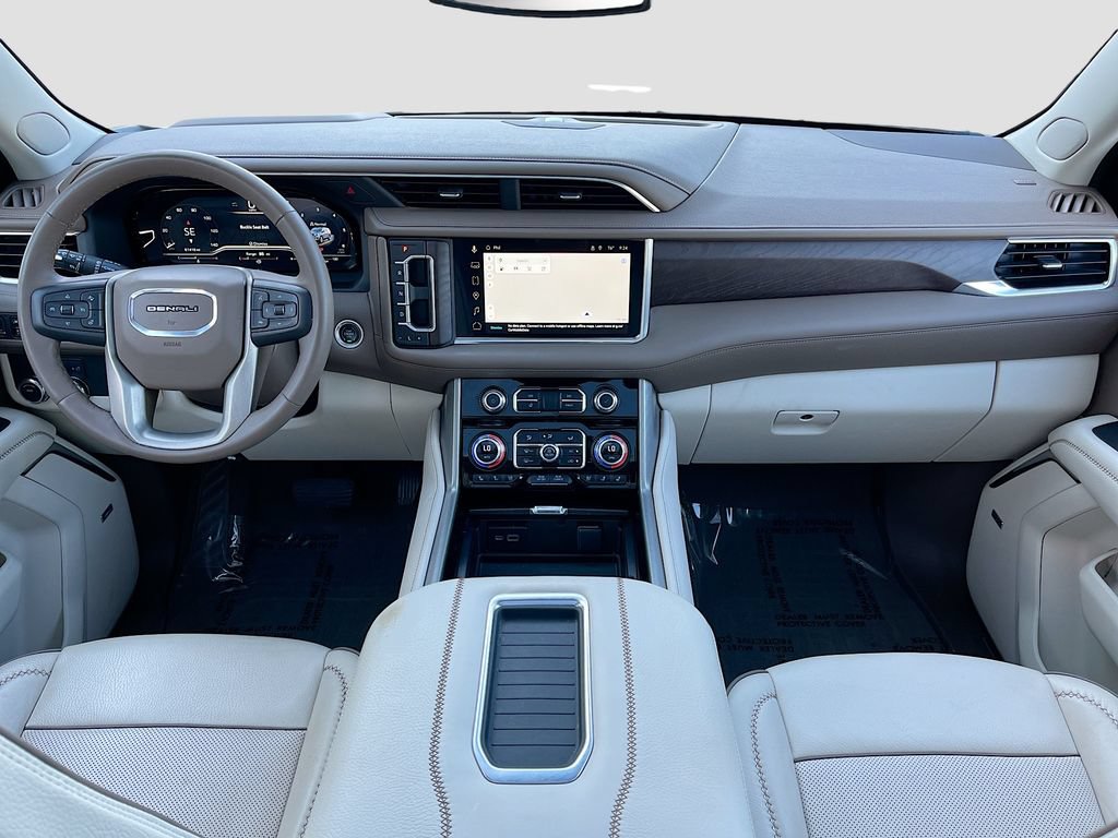 Used 2023 GMC Yukon Denali RWD image 30