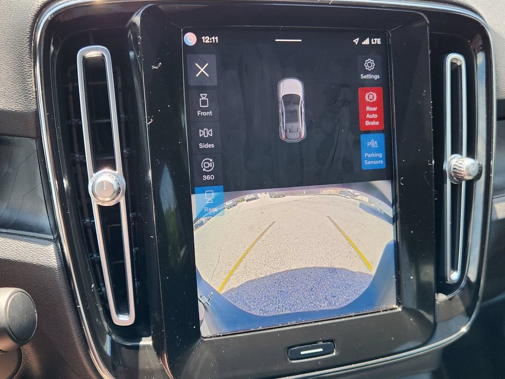 Certified 2023 Volvo C40 P8 Recharge Ultimate AWD/4WD image 25