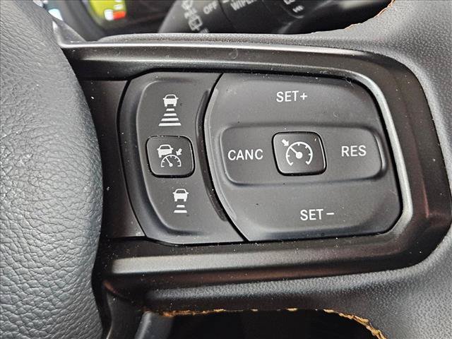 Used 2024 Jeep Wrangler Unlimited AWD/4WD image 20