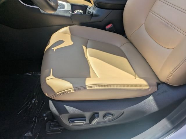 Used 2024 Toyota RAV4 XLE Premium image 21