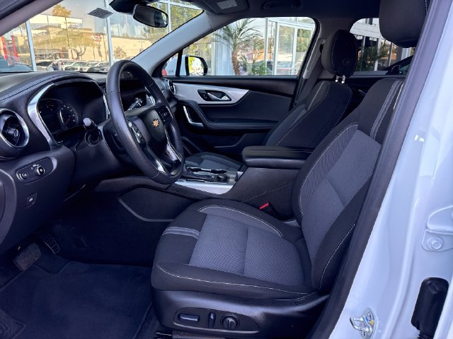 Certified 2025 Chevrolet Blazer LT FWD image 10