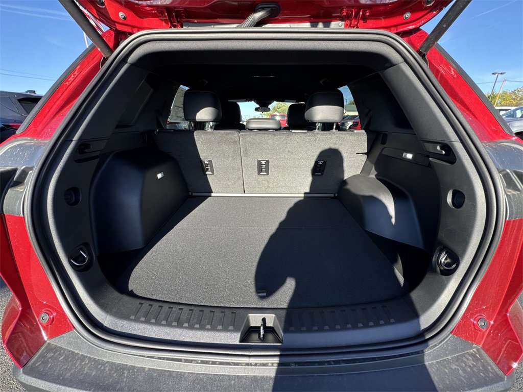 New 2026 Chevrolet Equinox ACTIV image 23