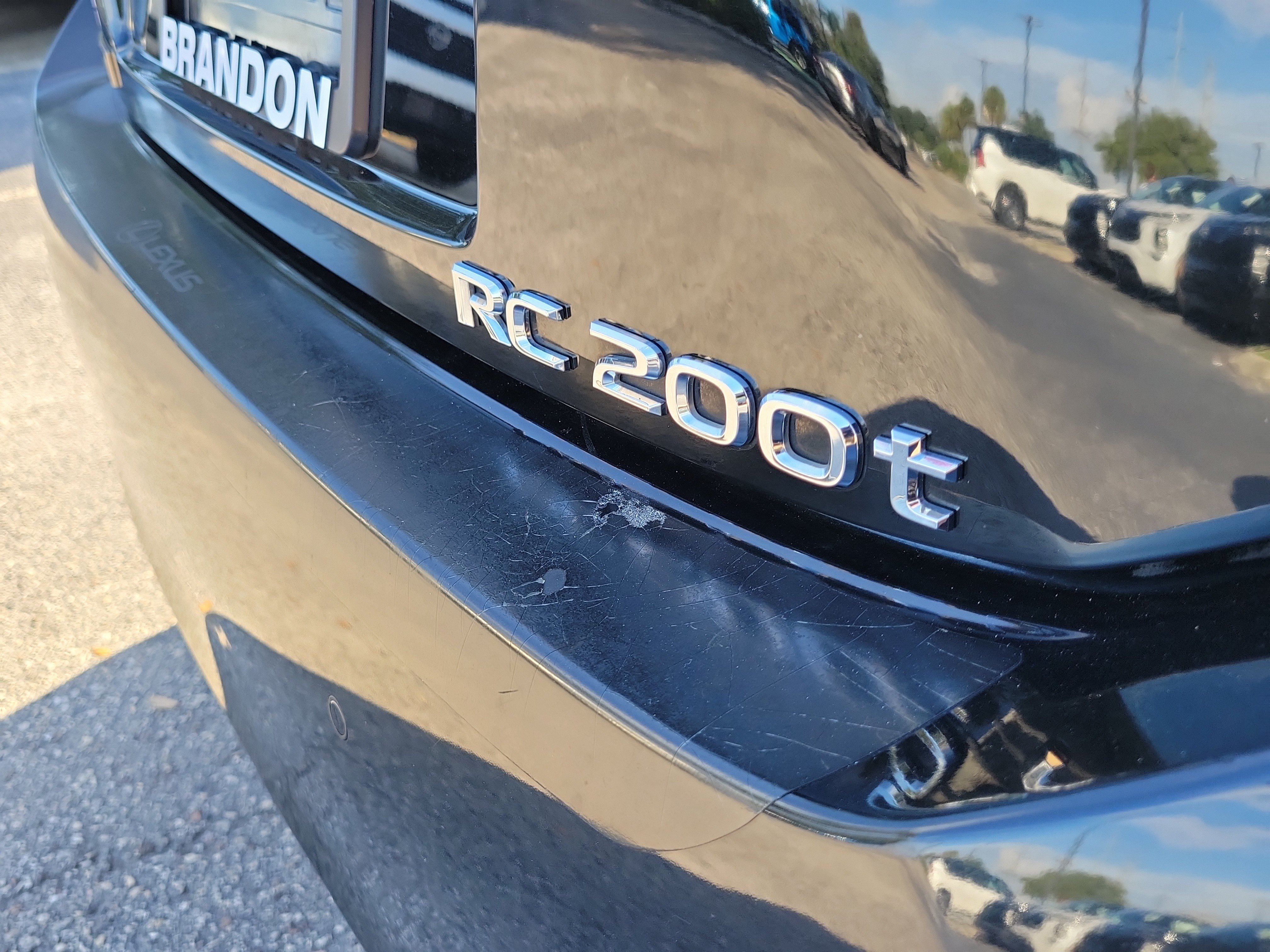 Used 2017 Lexus RC 200t F Sport RWD image 9