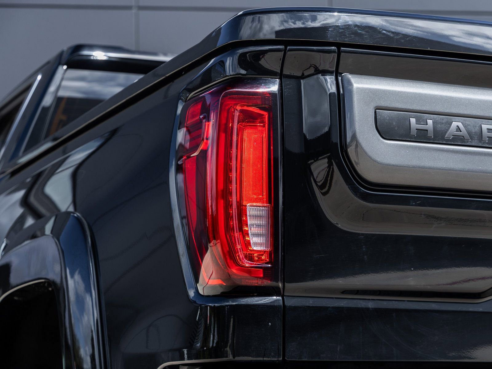 Used 2022 GMC Sierra 1500 SLT w/ SLT Premium Plus Package image 14