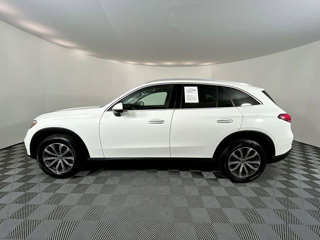 Used 2024 Mercedes-Benz GLC 300 image 5