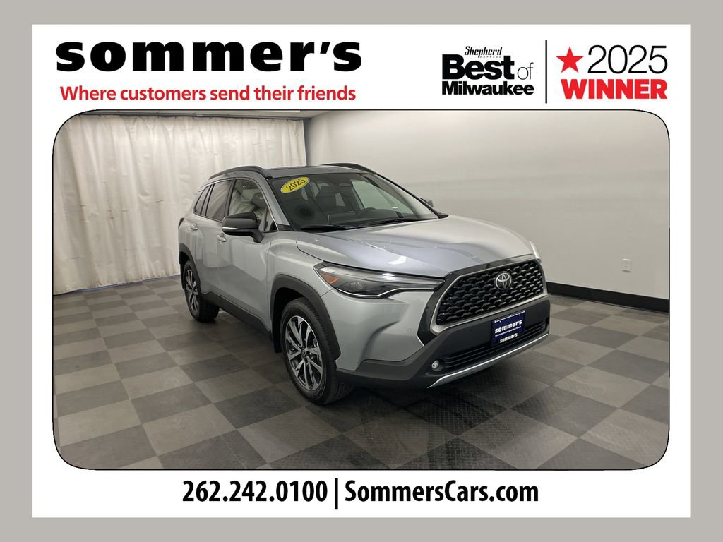 Used 2025 Toyota Corolla Cross XLE w/ Convenience Package image 1