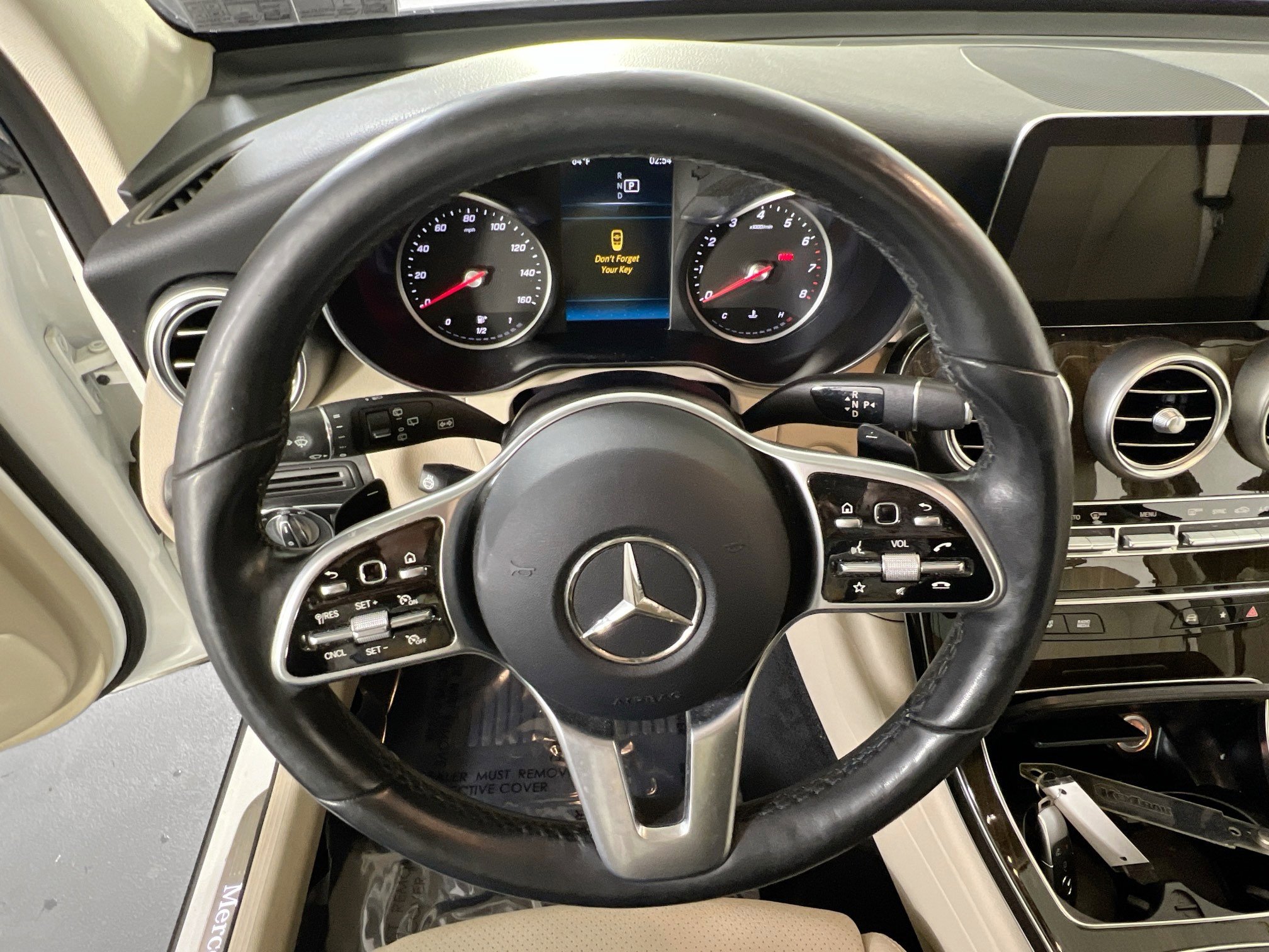 Used 2021 Mercedes-Benz GLC 300 4MATIC image 11